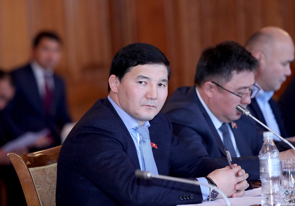 Осужденного в Казахстане кыргызского депутата экстрадировали на родину