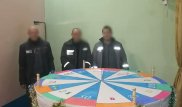 Чайник, джем и кусачки для ногтей разыграли на "Поле чудес" в колонии Павлодара