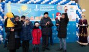 Алтай Кульгинов вручил ключи от квартир более 400 семьям