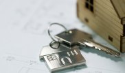 За умершими и уехавшими из страны числится более 800 тысяч объектов недвижимости в Казахстане