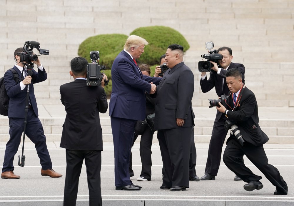 Трамп напомнил Ким Чен Ыну о риске 