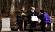 Ученые обнаружили три переломных этапа старения человека