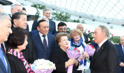 Назарбаев провел экскурсию для первостроителей столицы