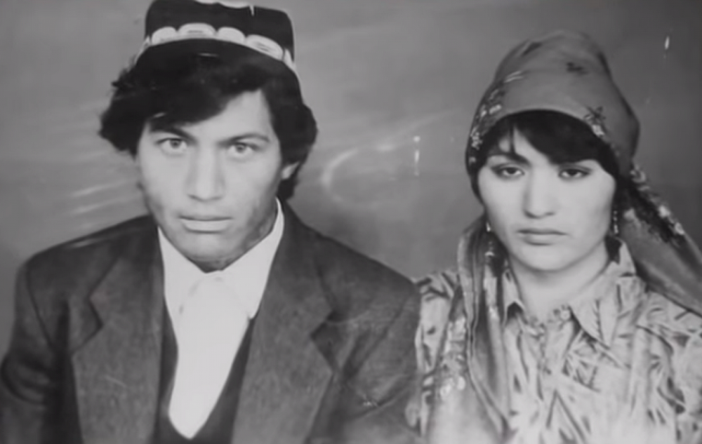Увидев сюжет на Первом канале, кыргызстанка нашла маму, пропавшую 30 лет назад