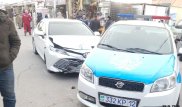 Видео ДТП с участием полицейского авто в Актау появилось в Сети