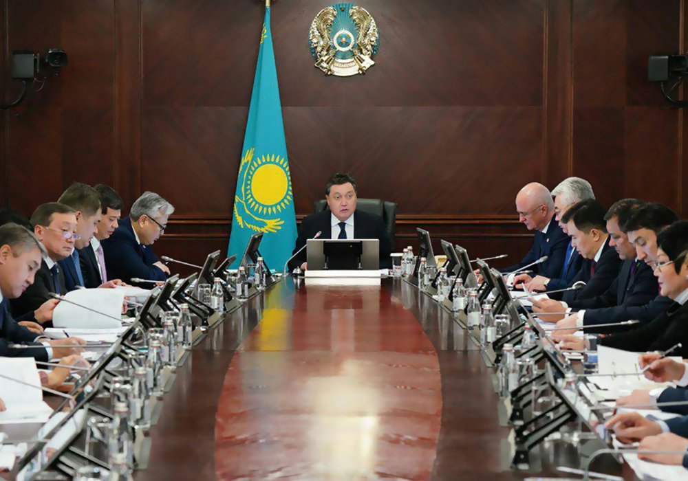 Мамин провел заседание по переходу Казахстана к 