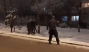 Жестокую драку сняли на видео ночью в Алматы