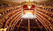 Ученые признали, что походы в театры и музеи продлевают жизнь
