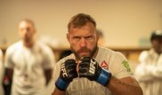 Соперник МакГрегора ответил на обвинение в договорном матче