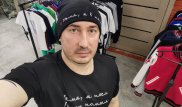 "Мама, я в шапке". Алматинец запустил трогательную акцию ради спасения матери