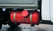 Автомобили на газе хотят отмечать спецзнаками
