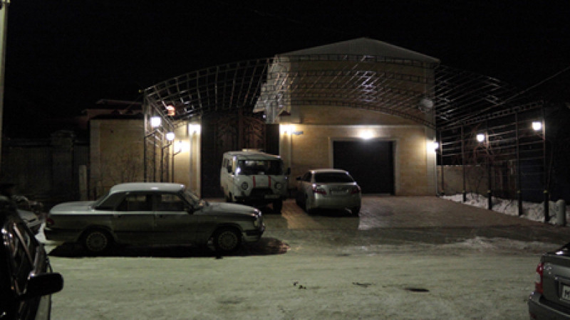 Гараж в Ставрополе, где были обнаружены тела семи человек. Фото РИА Новости.