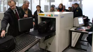 В связи с терактом в Домодедово аэропорт Астаны усилил меры безопасности