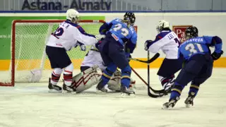 Хоккеистки из РК забросили 11 безответных шайб в ворота Южной Кореи