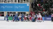 На "Медеу" во время хоккейного матча произошла драка между спортсменами