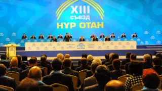 Все выступающие на съезде НДП "Нур Отан" предлагают кандидатуру Назарбаева для участия в выборах