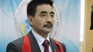 Коммунист Ахметбеков впечатлил экзаменаторов разговорами о природе