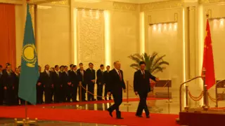ФОТО: Официальная церемония встречи Нурсултана Назарбаева и председателя КНР Ху Цзиньтао
