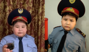 Новое видео с мальчиком-"полицейским" из Алматы появилось в Сети