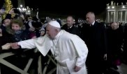 Папа Римский ударил женщину на праздновании Нового года