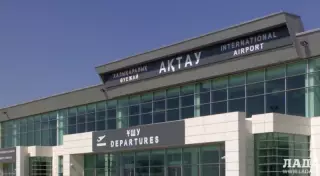 Пассажиры Bek Air не могут обменять билеты в Актау