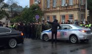 В Абхазии второй день продолжается митинг с требованием отставки президента