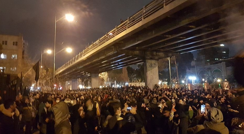 Протестующие в Тегеране. © Twitter