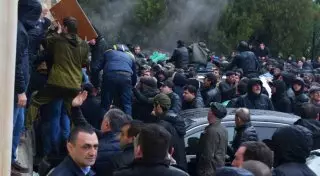 Абхазияда президент сайлауының қорытындысы күшін жойды. Халық неге наразы болды?