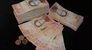 Инфляция в Венесуэле за 2019 год превысила 7 тысяч процентов