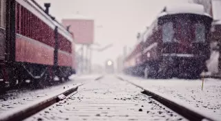 Поезд задавил двух рабочих в Жамбылской области