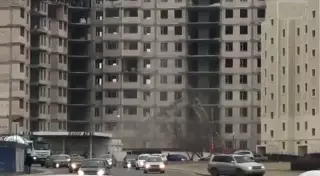 Башенный кран рухнул в Актау