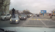 Момент смертельного наезда в центре Актау засняли на видео