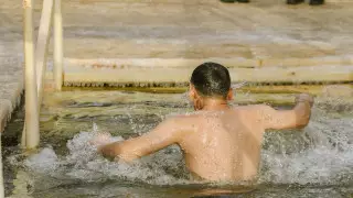 Места для крещенских купаний определили в Алматы и Алматинской области