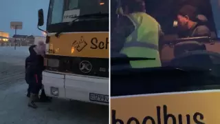 "Откройте дверь!" Директор школы заявила, что детей попросили кричать