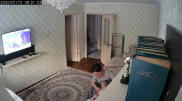 Жестокое обращение с ребенком попало на видео в Алматы