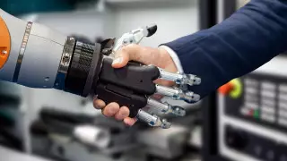 Глава Google призвал регулировать искусственный интеллект