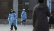 "Тұмауға ұқсайды". Дәрігер Қытайда өршіп тұрған вирустың басты белгілерін атады
