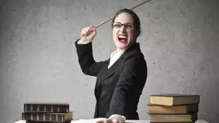 Учительница устроила истерику перед классом в Нур-Султане