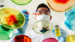 В Китае подтвержден 571 случай заражения смертельным вирусом