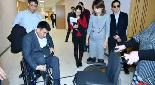 Качество кресел-колясок проверили в Туркестане