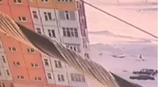 Россиянка полежала и пошла после падения с девятого этажа