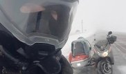 Байкер удивил актюбинцев, проехав сквозь буран на пути к далекой цели