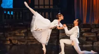 ГАТОБ имени Абая продолжит радовать зрителей полюбившимися постановками