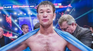 UFC официально анонсировал дебютный бой казахстанца