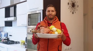 "Волшебный сорпа қайнатамыз, easy". Блогер поделился простым рецептом бешбармака