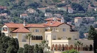 Миллиардер Ахметов купил "самый дорогой дом на планете"