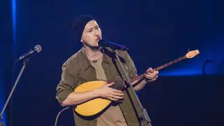 "Меня сильно трясло". Алматинец рассказал, как прошел на "Голос Украины"