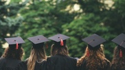 Вузы будут выдавать дипломы собственного образца с 2021 года
