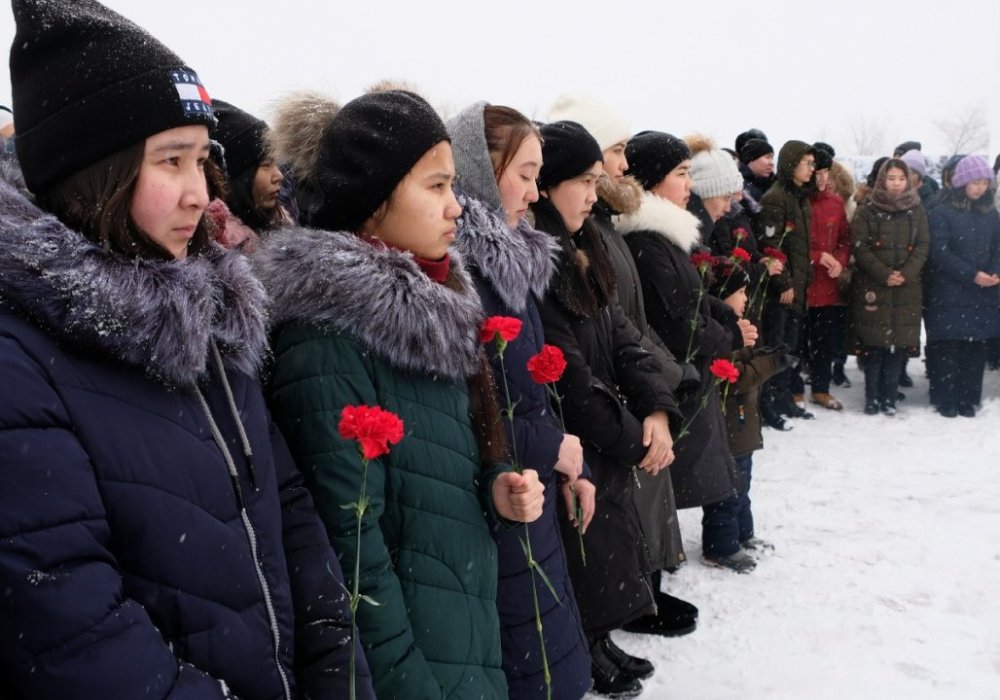 В ЗКО почтили память воинов Великой Отечественной войны