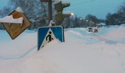 В казахстанском городе выпало 3,5 метра снега